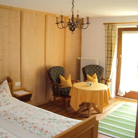 Gaestehaus Fischer *